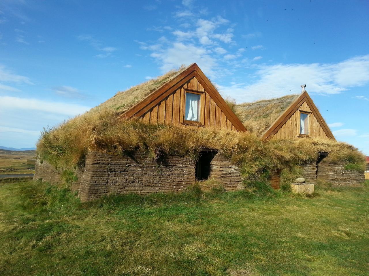 Maisons traditionnelles à Mödrudalur