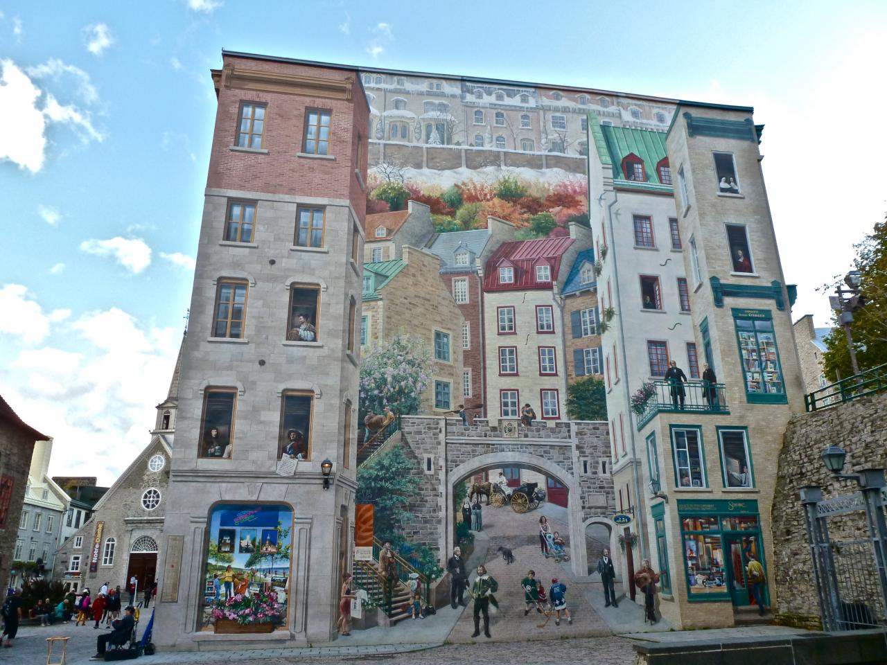 CANADA : ville de QUÉBEC : la fresque des Québécois