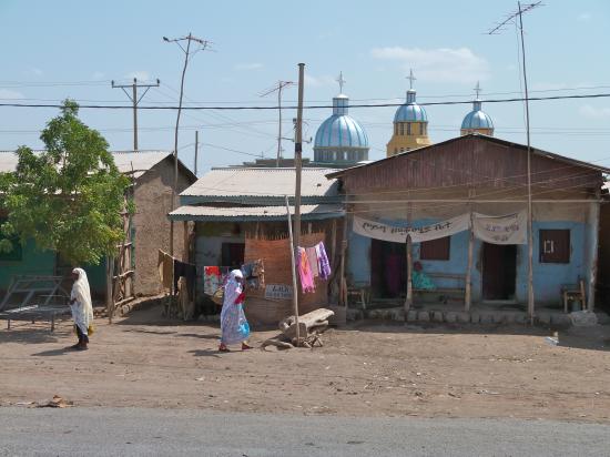 Des églises en construction
