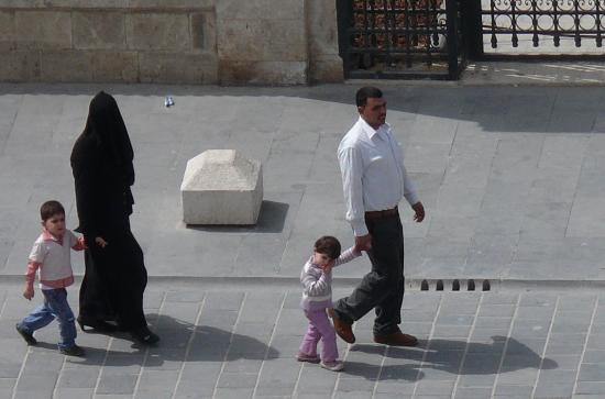 Voile intégral à ALEP (SYRIE)